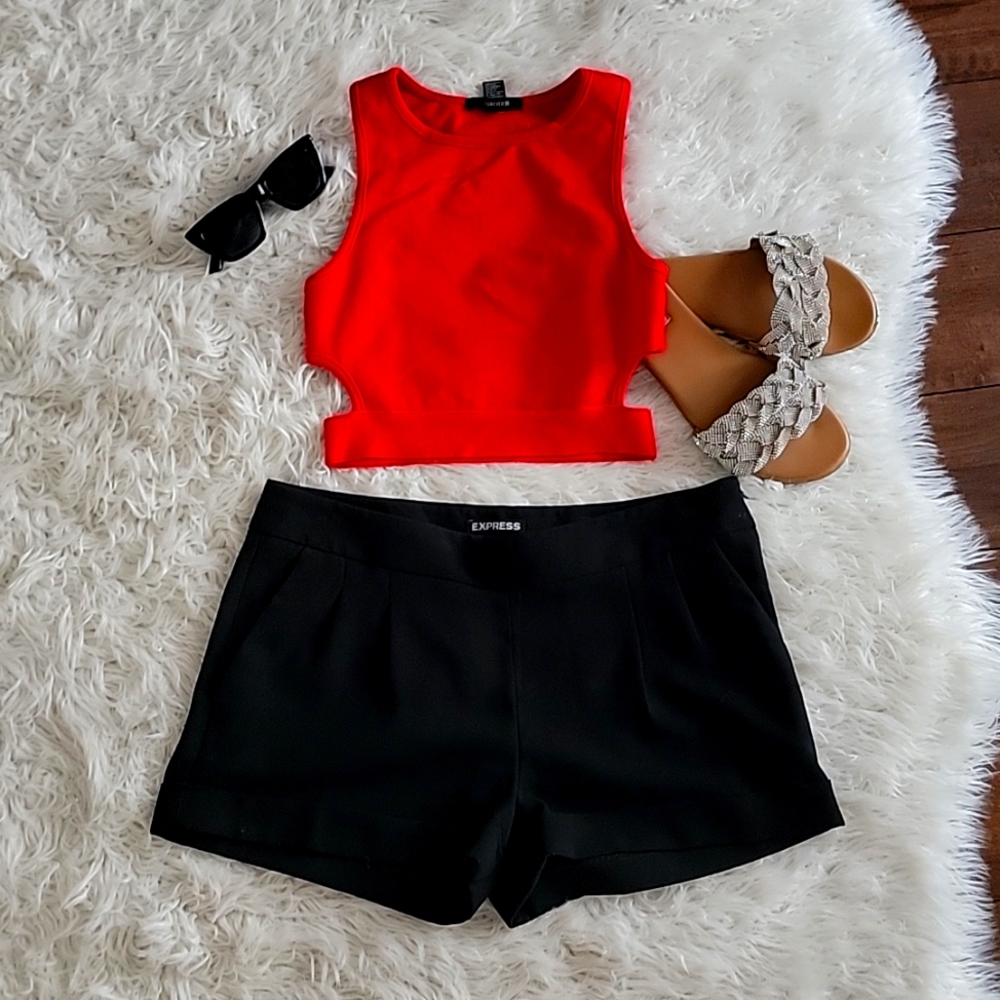 Pleated Shorts